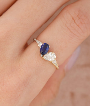 14K White & Yellow Gold Two Tone Heart Shaped Ring -  Toi et Moi