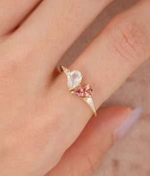 14K Yellow Gold Heart Shaped Ring -  Toi et Moi