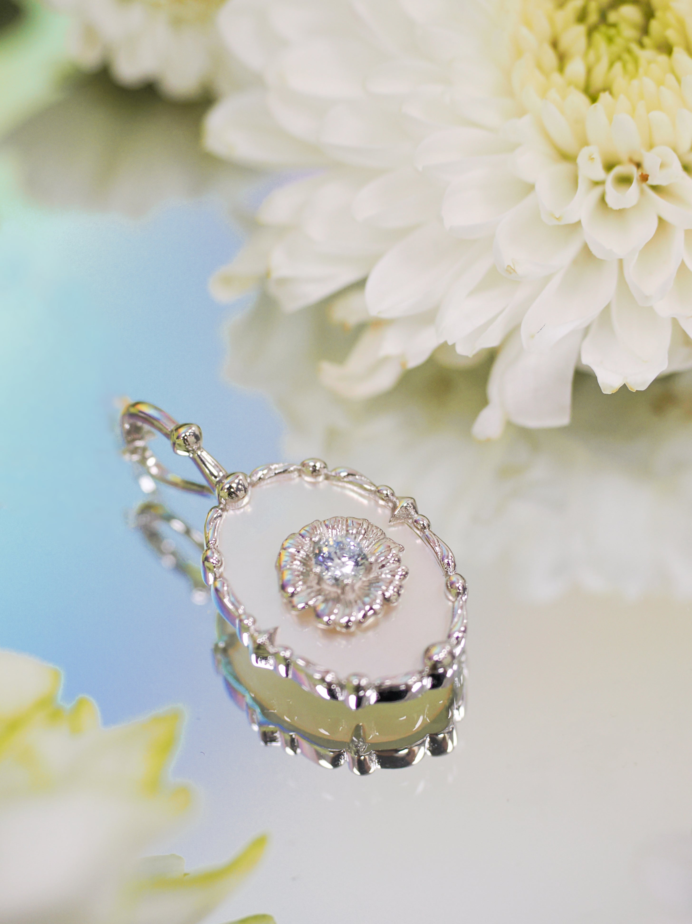 Mother of Pearl Silver Pendant - Aster | LOVE BY THE MOON