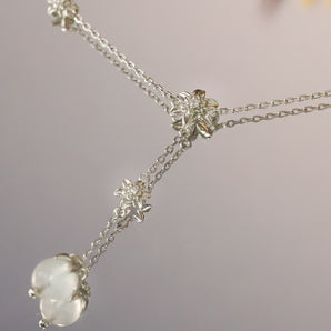 Moonstone Silver Floral Lariat Necklace - Daffodil