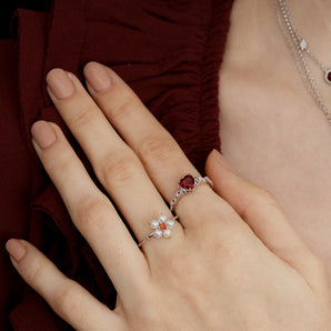 Garnet Silver Heart Ring - Treasure | LOVE BY THE MOON