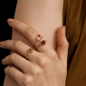 Garnet Gold Heart Ring - Majesty | LOVE BY THE MOON