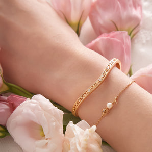 Freshwater Pearl Gold Bracelet - Carnation