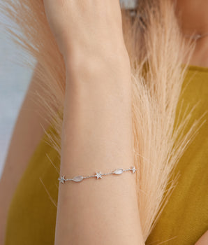 Moonstone Silver Star Bracelet - Lullaby