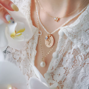 Mr White Rabbit Moonstone & Pearl Gold Necklace
