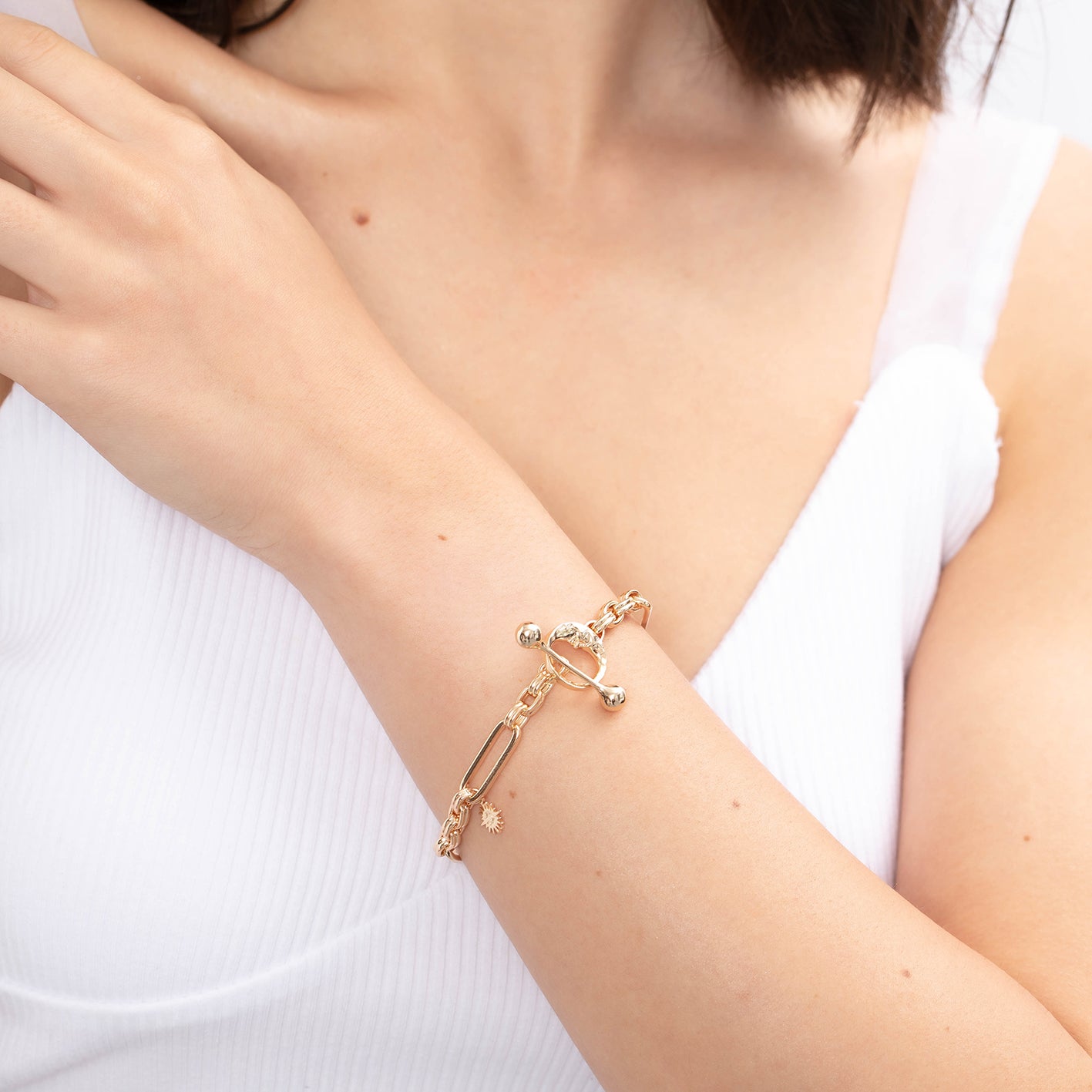 Gold Toggle Bracelet - Embrace
