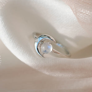 Moonstone Silver Ring - Moonshine