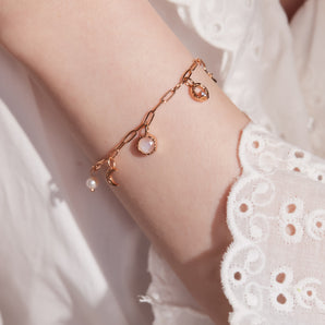 Moonstone & Freshwater Pearl Gold Link Bracelet - Moonlight | LOVE BY THE MOON